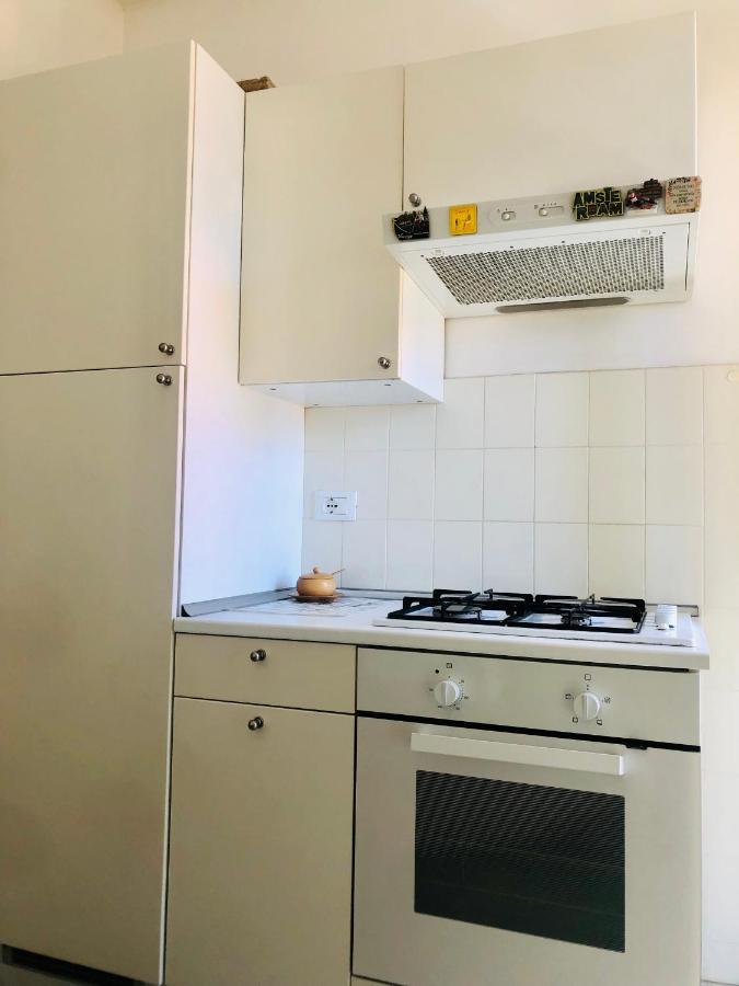 Peaceful Apartment 1 Minute Walk To The Beach Ventimiglia Esterno foto